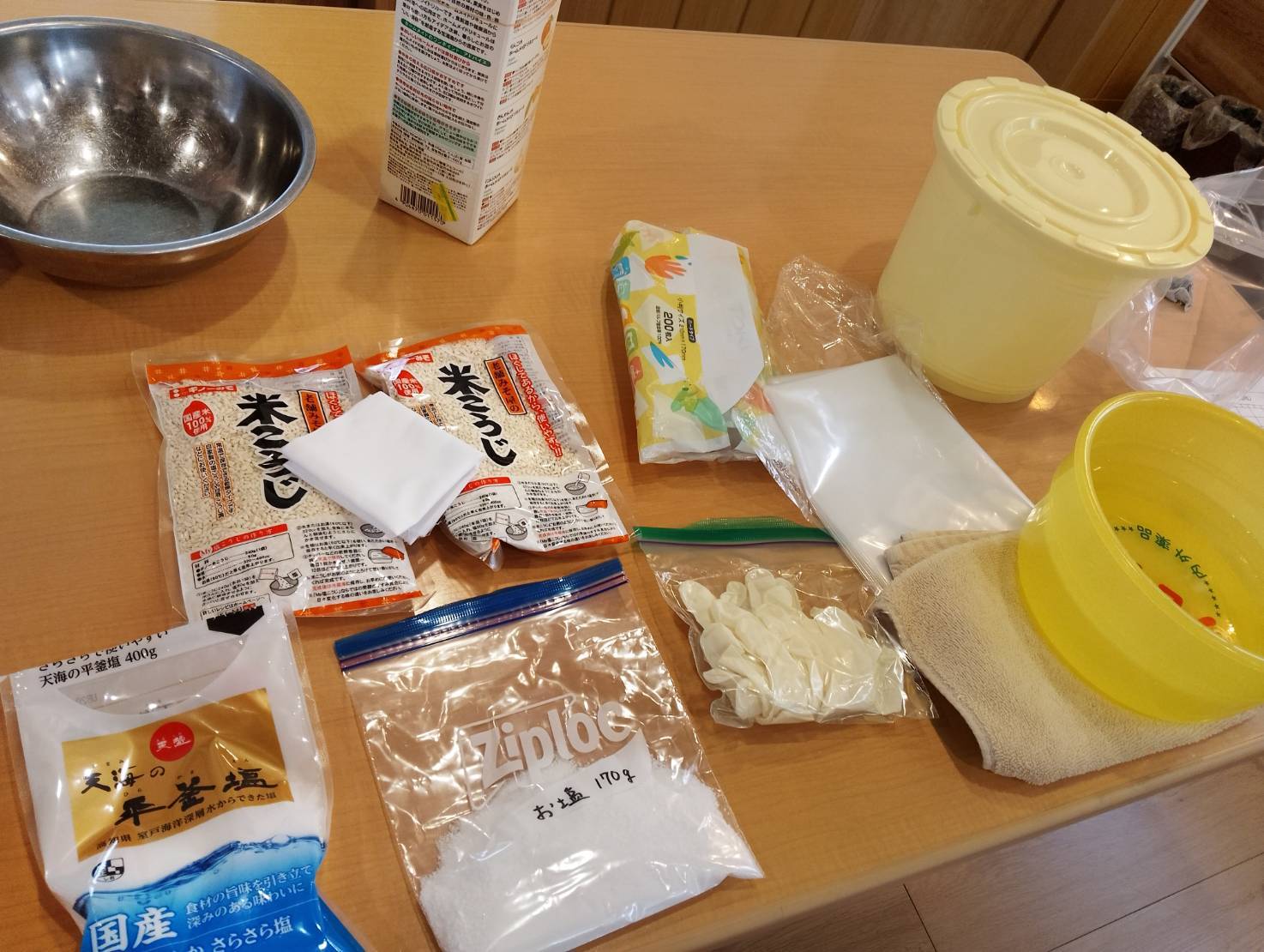 味噌作りの様子